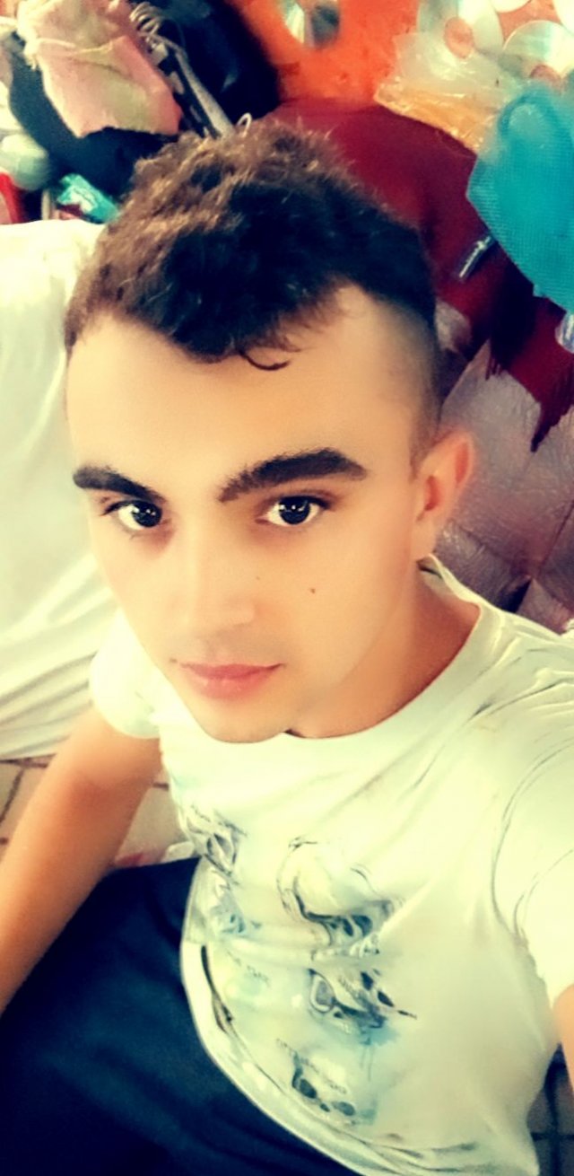 Cristian, 22, Джурджулешты - 